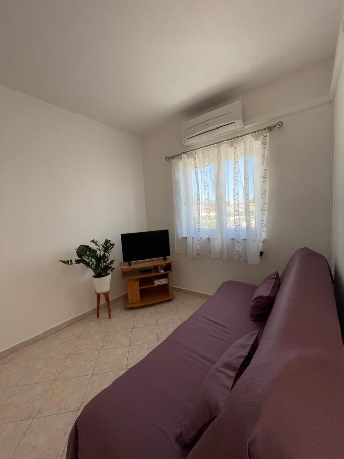 Apartmani Ruzarija راب المظهر الخارجي الصورة